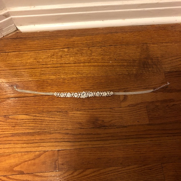 Formal Fashion Necklace - Picture 3 of 3